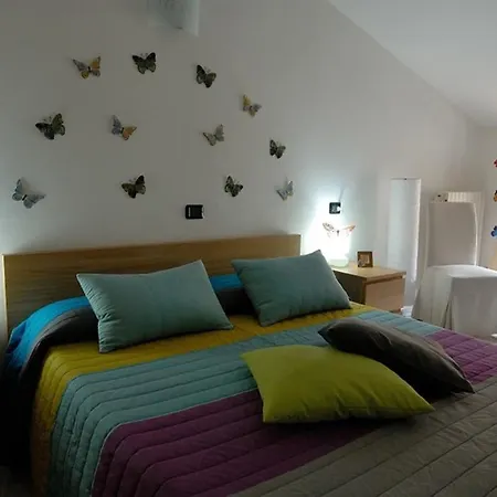 La Mansarda Sul アパート レッツェノ